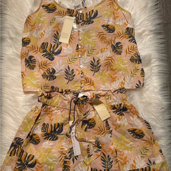 Tropical Leaf Print Linen Tank and Shorts Set - Picture 2 of 4